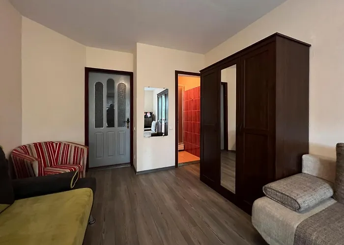 בית הארחה Stase פלאנגה