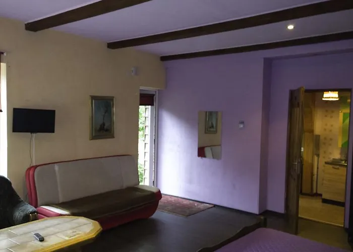 Stase 3* פלאנגה