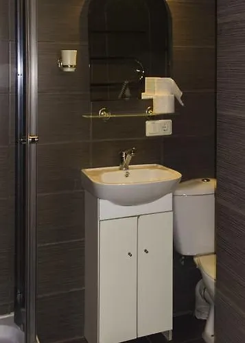 Stase בית הארחה פלאנגה