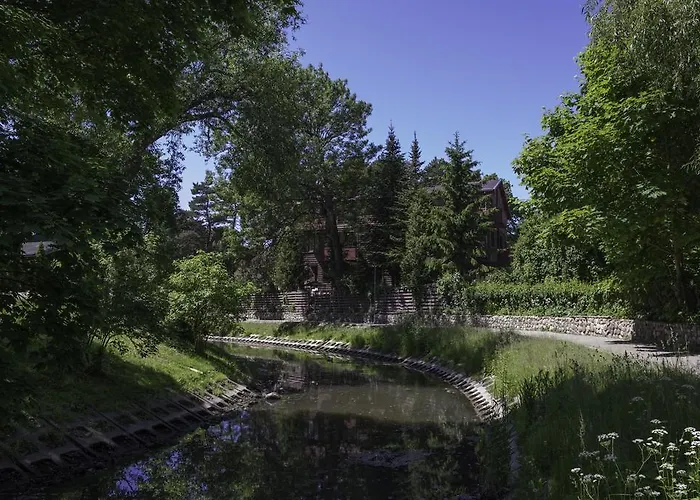 Stase בית הארחה 3*